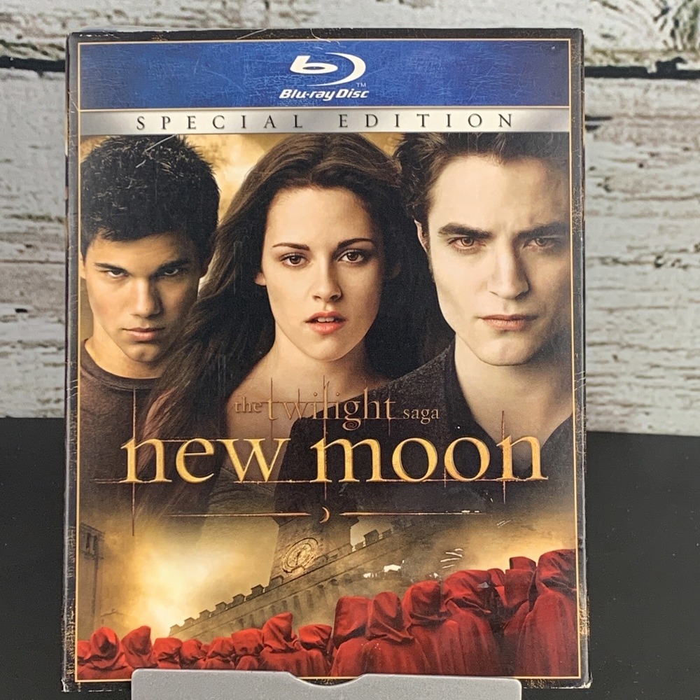 The Twilight Saga: New Moon (Blu-ray, 2009) w/ Slipcover NEW Kristen Stewart 🆕
